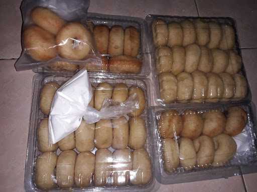 Donat Kentang Una 9