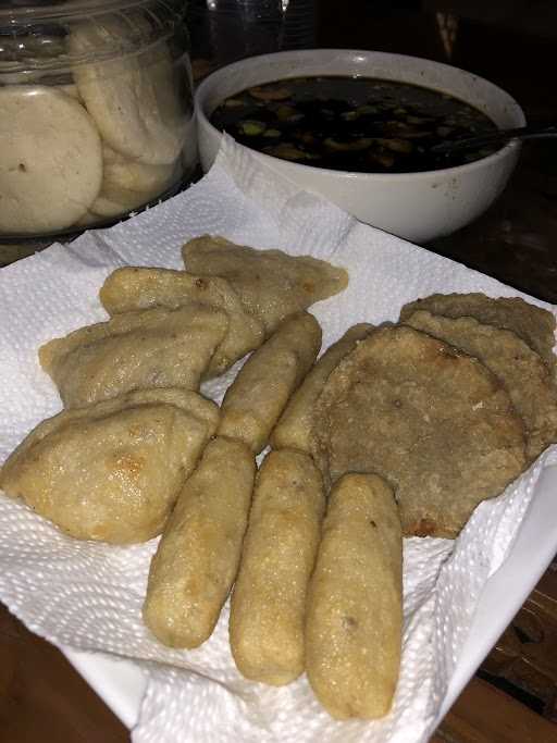 Pempek Cik Meng By Ibu Jamilah 4