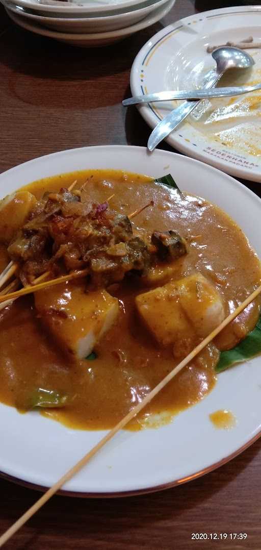 Restoran Sederhana Masakan Padang 4