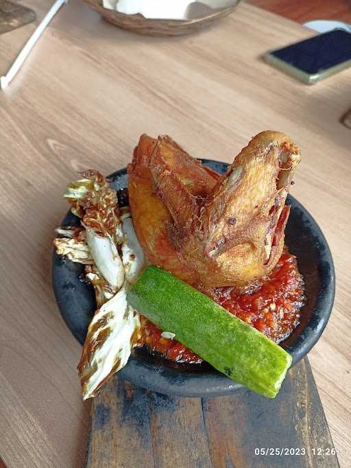 Sambal Bakar Indonesia - Jakarta Garden City 8