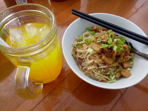 Bakso Tulang Al Hidayah Daarul Iman 8