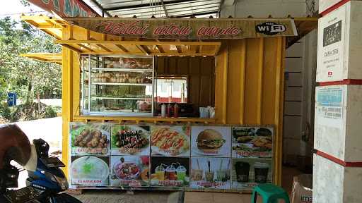 Kedai Ateu Anie 1