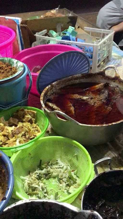 Warung Nasi Kobel Bu Amina Camplong 10