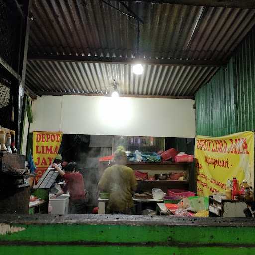 Depot Mie Lima Jaya 9