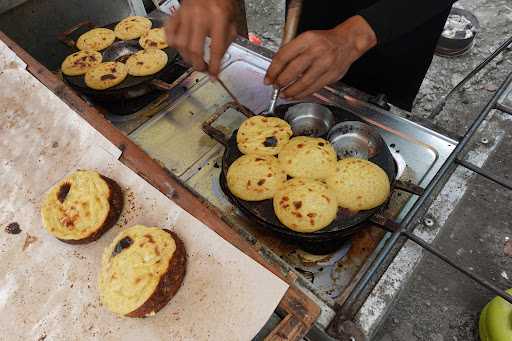 Kue Lumpur Bakar Kang Dji 1