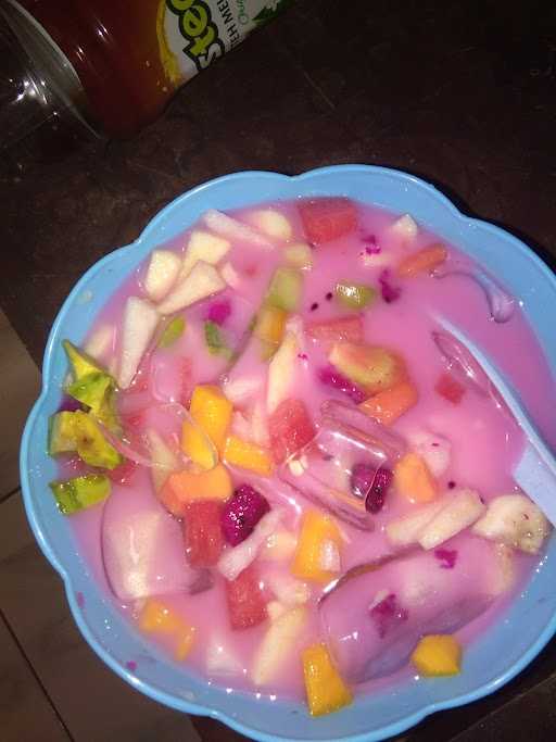 Aneka Juice 93 & Rujak Buah 4