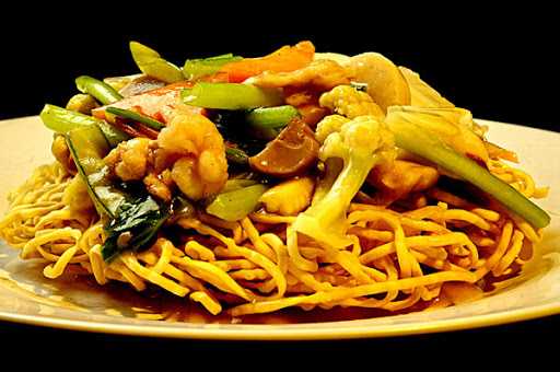 Wm. Gading Jaya 2 ( Spesial Seafood & Chinese Food ) 7