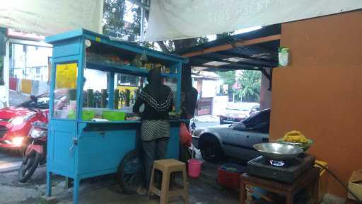 Kalasan Puma Warung Penyet Dan Seafood 1