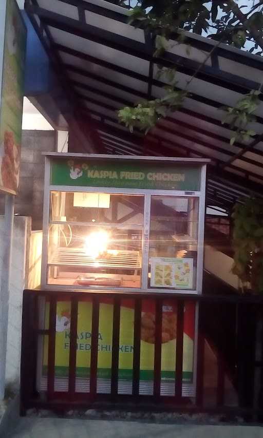 Kaspia Fried Chicken 3