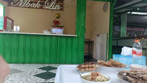 Soto Ayam Khas Kudus Mbak Lin 9