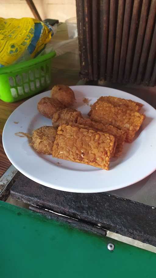 Soto Ayam Pak Parto 9