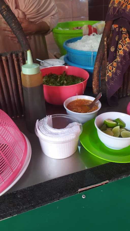 Soto Ayam Pak Parto 1