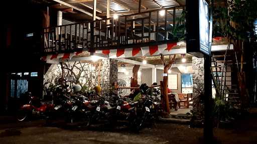 Cafe Merapi Jogist 8