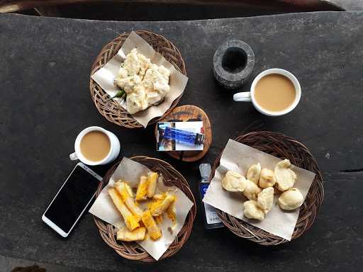 Warung Kopi Merapi 3