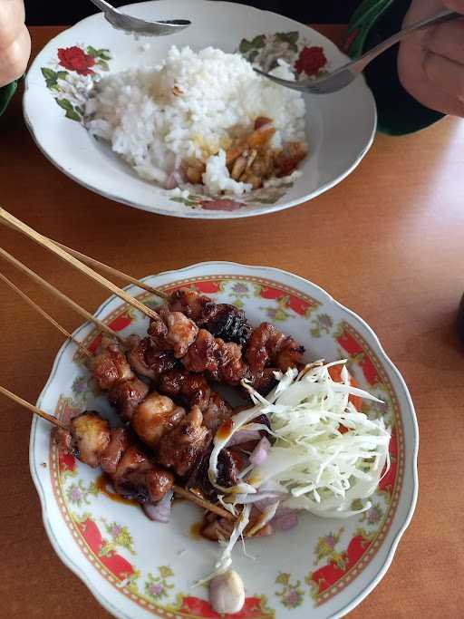 Cangkringan Rabbit Satay 4