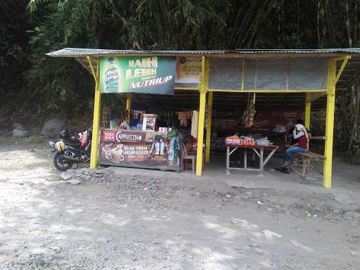 Warung Kopi Cangkringan 6