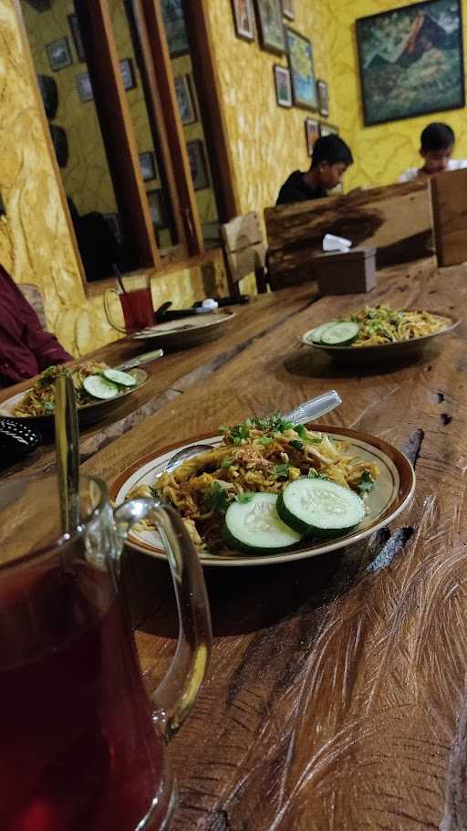 Warung Makan Bakmi Jawa Tepung Gathuk 7