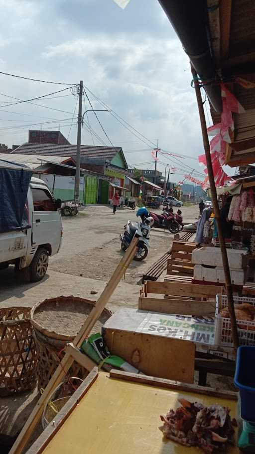 Kupat Tahu Ibu Cucu 10