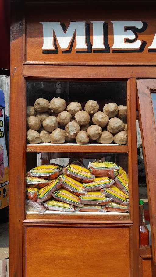 Mie Ayam Bakso Ciherang 4