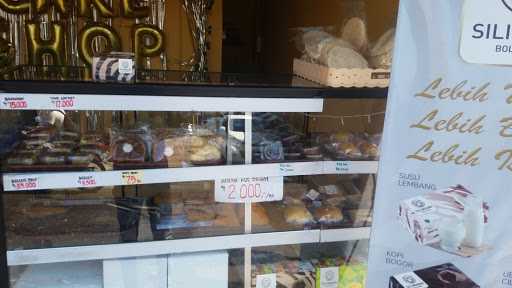 Cake & Bakery Cimande 9