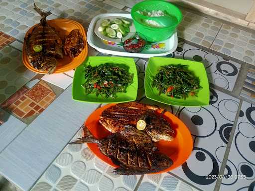 Ikan Bakar Turanhas 1