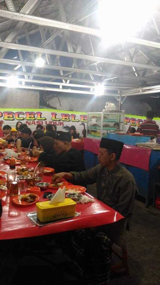 Nasi Uduk 76 Cikereteg 1