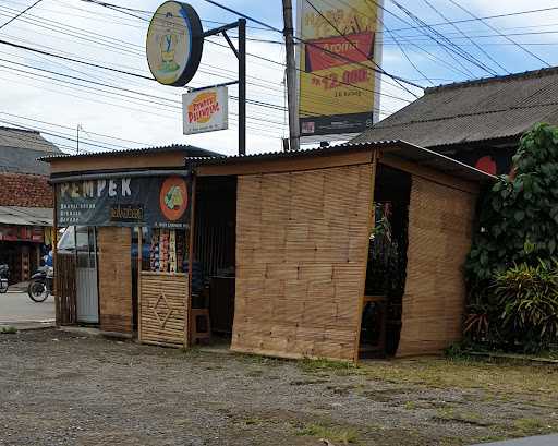 Pempek Palembang 5