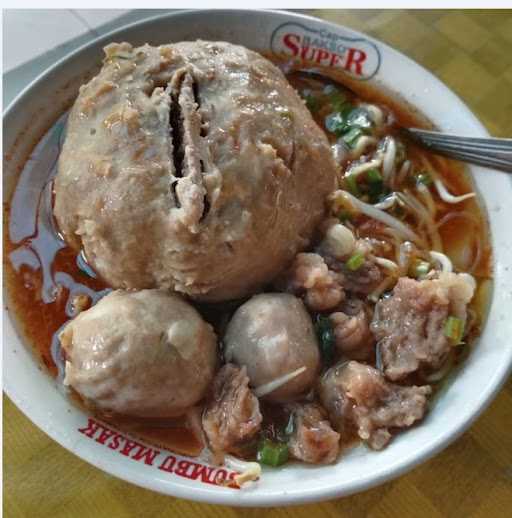 Restoran Bakso Darat Kang Awan 6