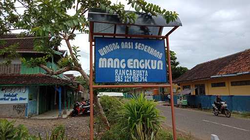 Warung Nasi Mang Engkun 9