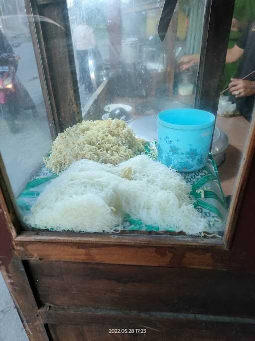 Mie Ayam & Bakso Rudal Maradona 3