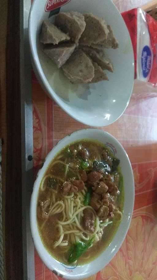 Mie Ayam & Bakso Rudal Maradona 8