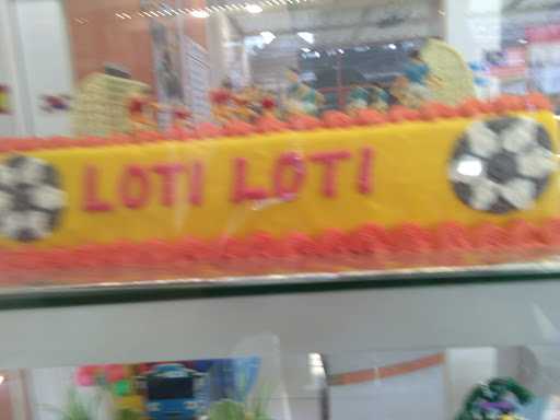 Loti Loti Bakery 10