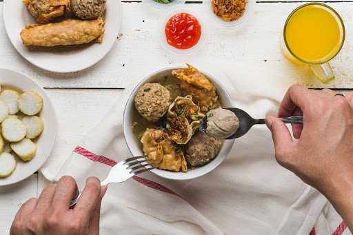 Bakso Bakwan Malang Cak Su Kumis - Cempaka Putih 6