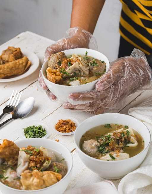 Bakso Bakwan Malang Cak Su Kumis - Cempaka Putih 10