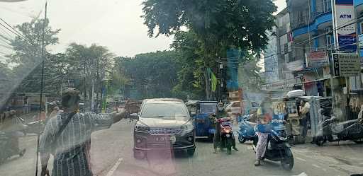 Bubur Ayam Cirebon Cempaka Putih Timur 2