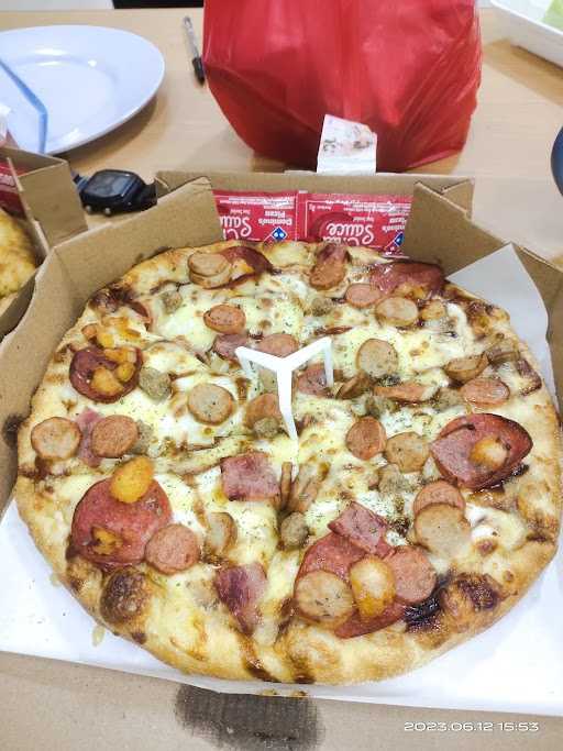 Domino'S Pizza 5