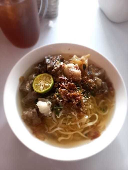 Mie Kocok Spesial Haji Yetty Cempaka Putih 4