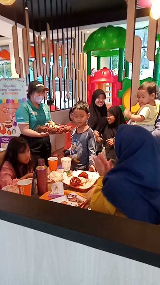 Popeyes Cempaka Putih 4