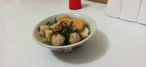 Mie Ayam Dan Bakso Rudi The Silent 6