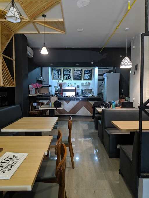 Lino Cafe 2