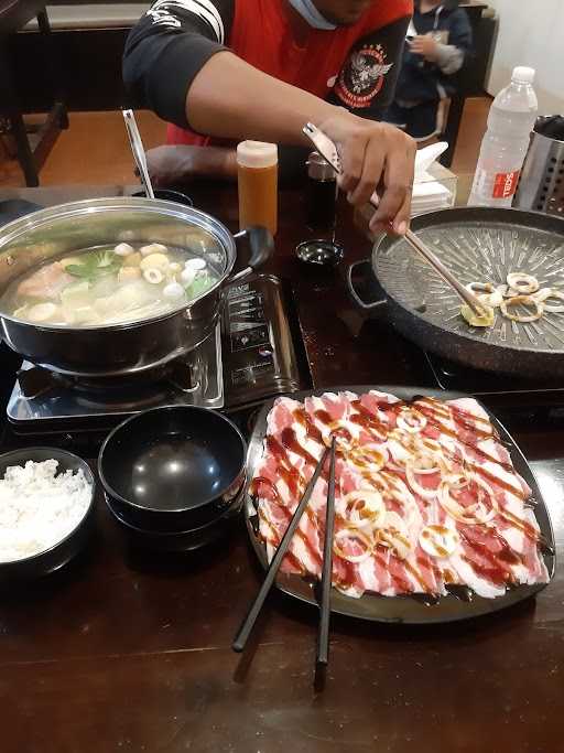 Happy Steamboat Yakiniku 9