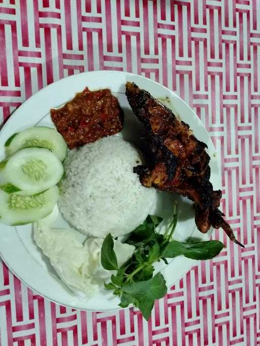 Ayam Bakar Azka 4