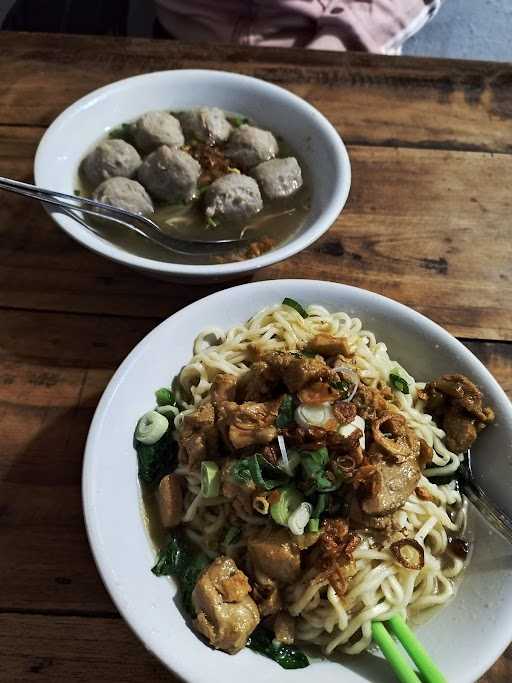 Bakso Roda Jati Rawa Kramat 4