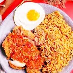 Indomie Goreng Wow 4