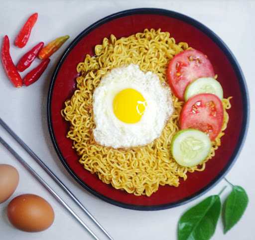 Indomie Goreng Wow 8