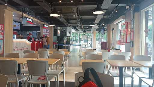 KFC - Taman Semanan Indah 7