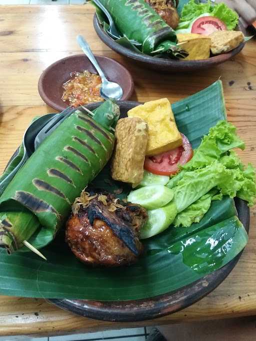 Nasi Bakar Pak Salim 7