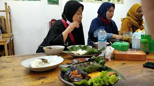 Nasi Bakar Pak Salim 10