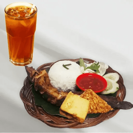 Pecel Lele & Ayam Bakar Palmasera 2 3