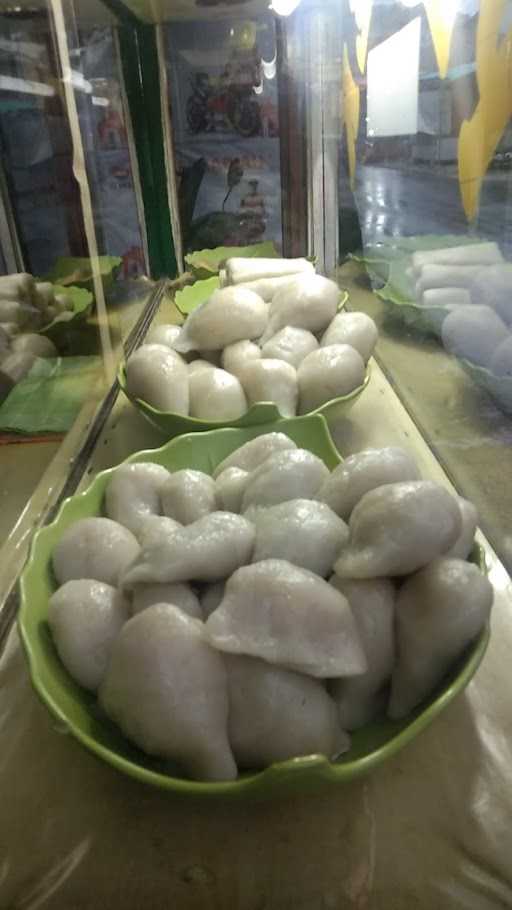 Pempek Palembang Ibu Dewi 3